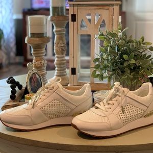 Micheal Kors Shoes